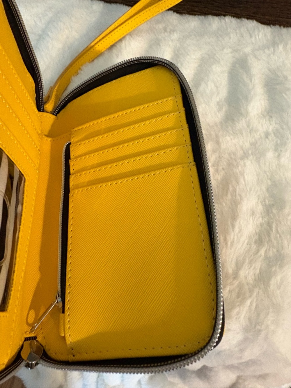 Yellow Dachshund Phone Crossbody with Chain Strap - Picture 5 of 6